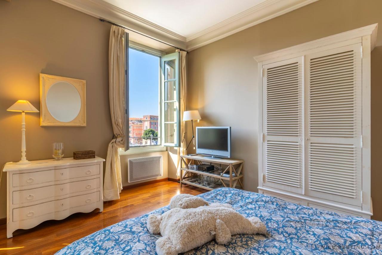 Nice Renting - 13 Massena - Live A Dream Luxury Loft - Place Massena ภายนอก รูปภาพ